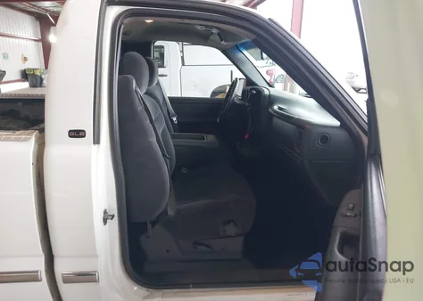 1999 GMC Sierra 1500 Sle z USA, uszkodzony, nr VIN 1GTEC14V7XZ513261